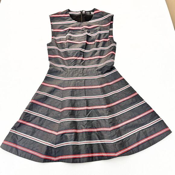 Kate Spade Saturday Gray Striped Sleeveless Flare Skirt Mini Dress Size M - Picture 1 of 4